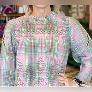 Ivy Jane Passion For Plaid Top. Size Small